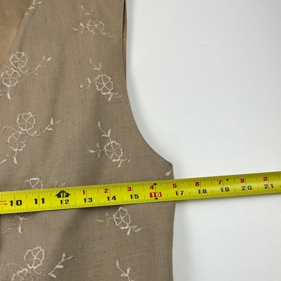 Talbots Women's  Tan Floral Embroidered Vest - Picture 4 of 6